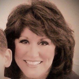 Meet your Posher, Phyllis