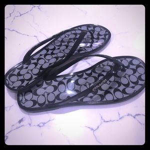 COACH Lyra Sandal - Black Patent Flip Flop - EUC