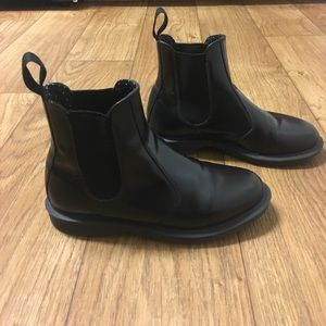 Dr martens flora chelsea boot