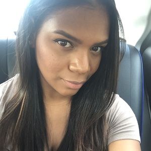 Meet your Posher, Lucy