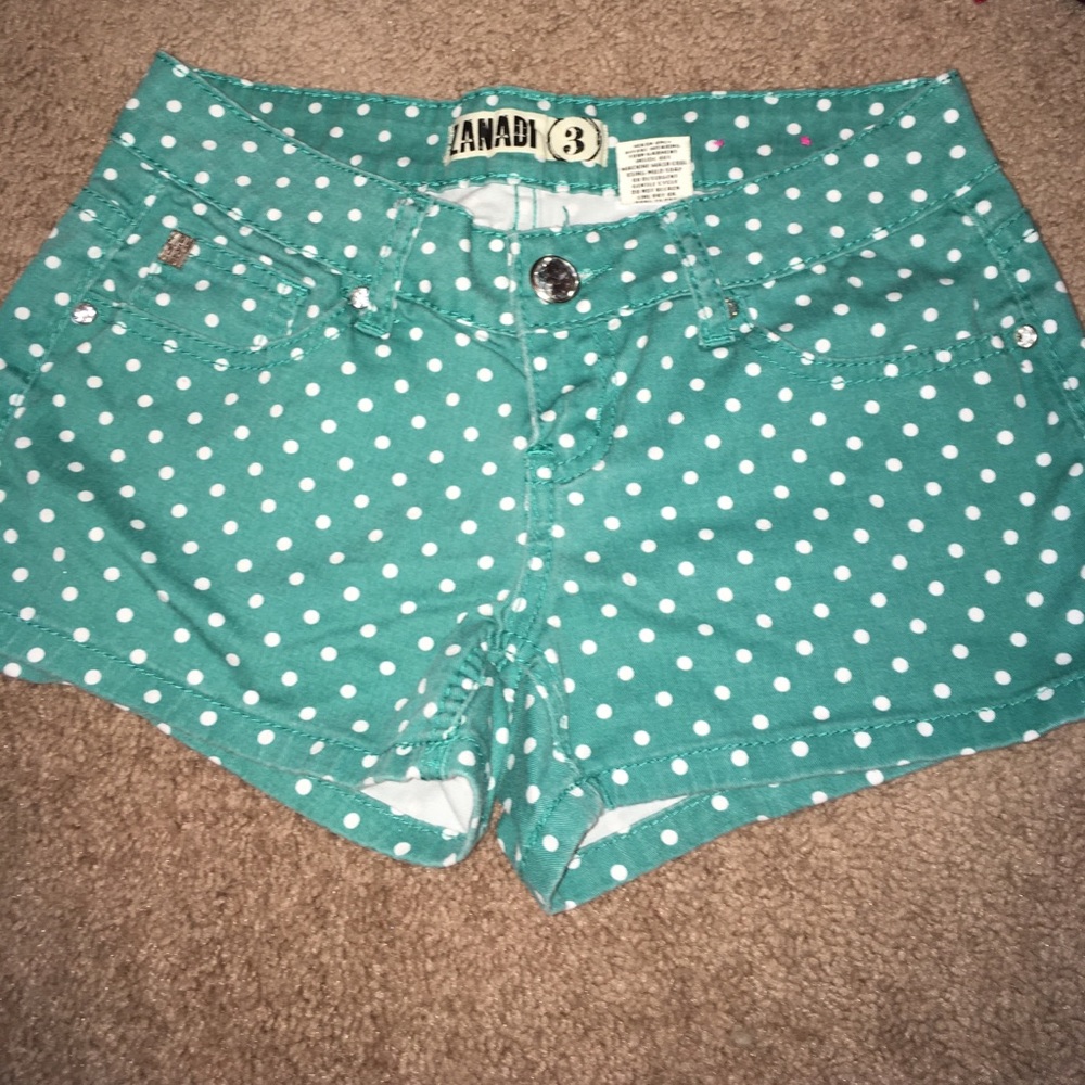 Zanadi shorts🎀