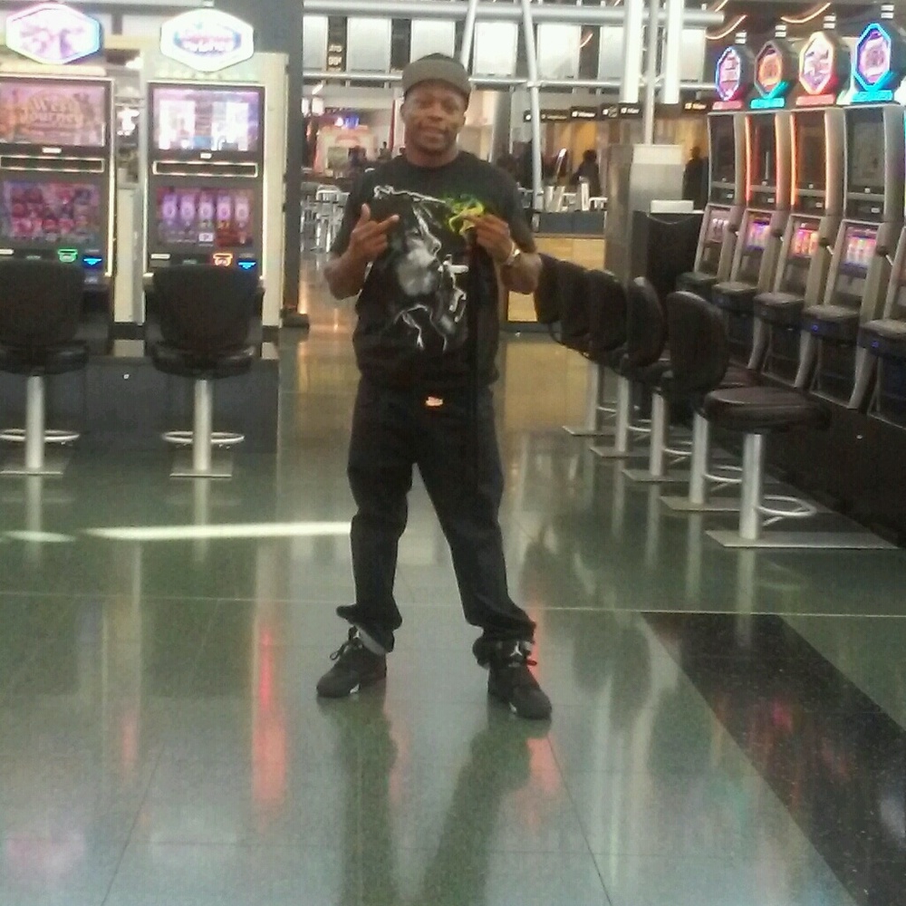 Meet your Posher, Ceasar