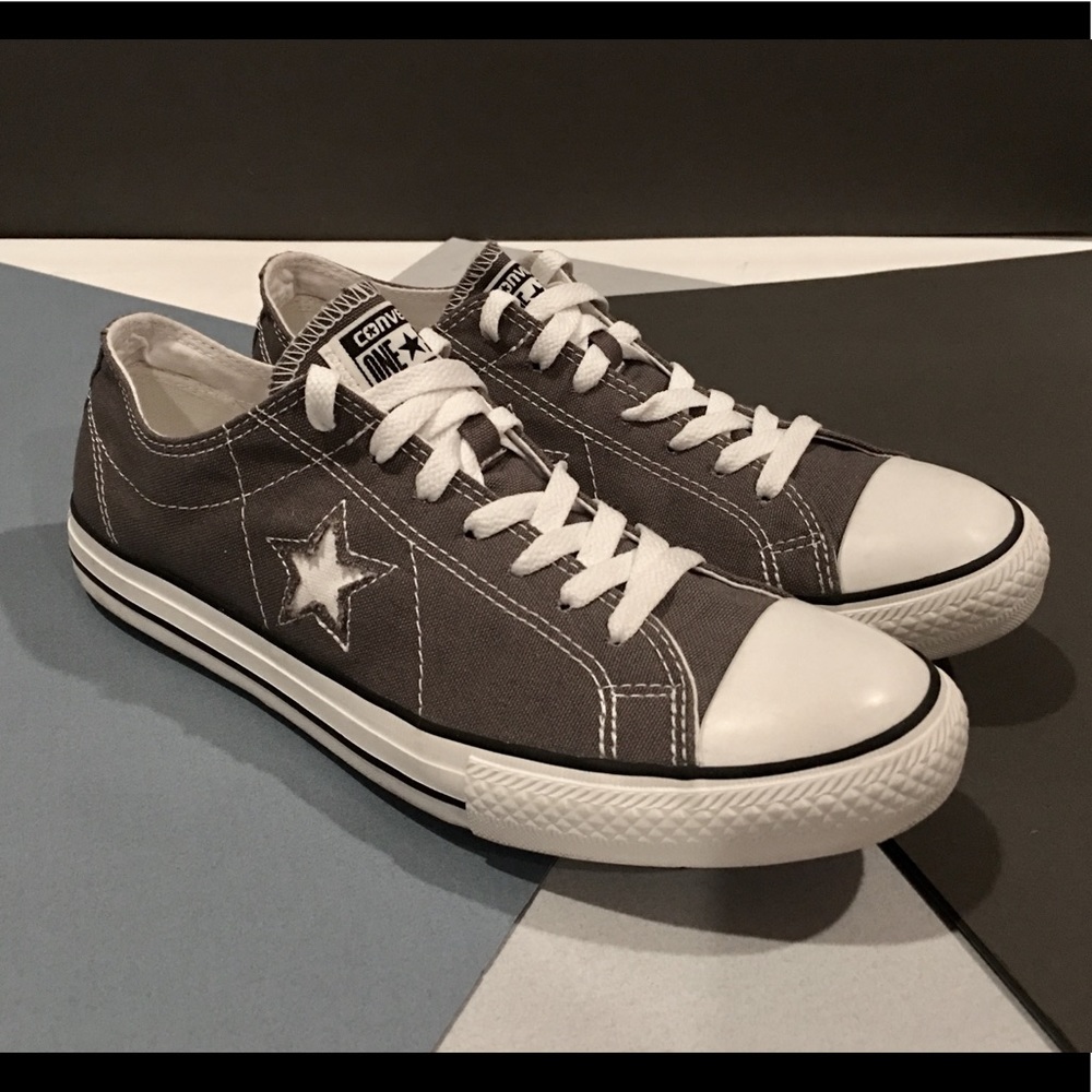 Converse One Star Gray Sneakers