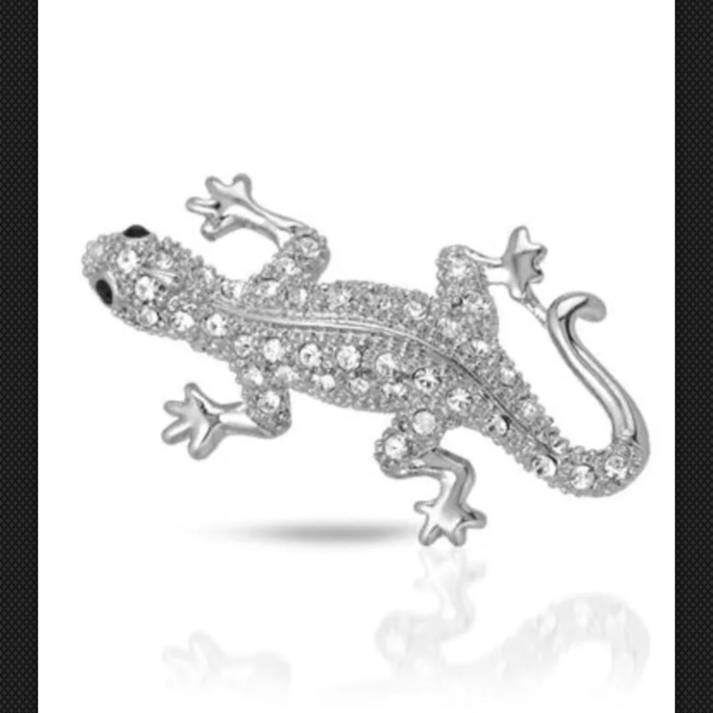 Lizard Brooch Made of Austrian Crystals