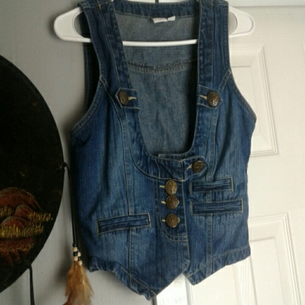 Any items 4 FOR 5$