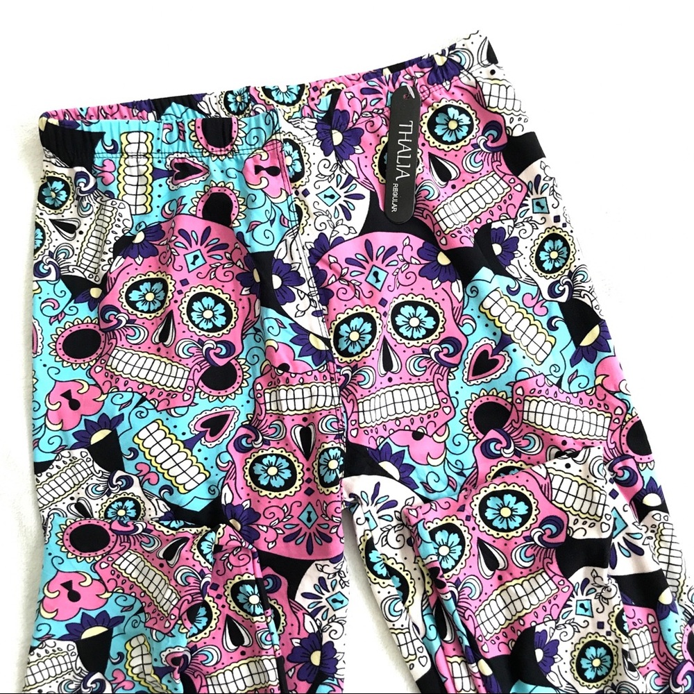 LAST 2 OS Butter Soft Sugar Skull Print Leggings - Picture 2 of 6