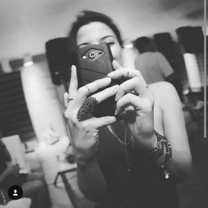 Meet your Posher, Marcela