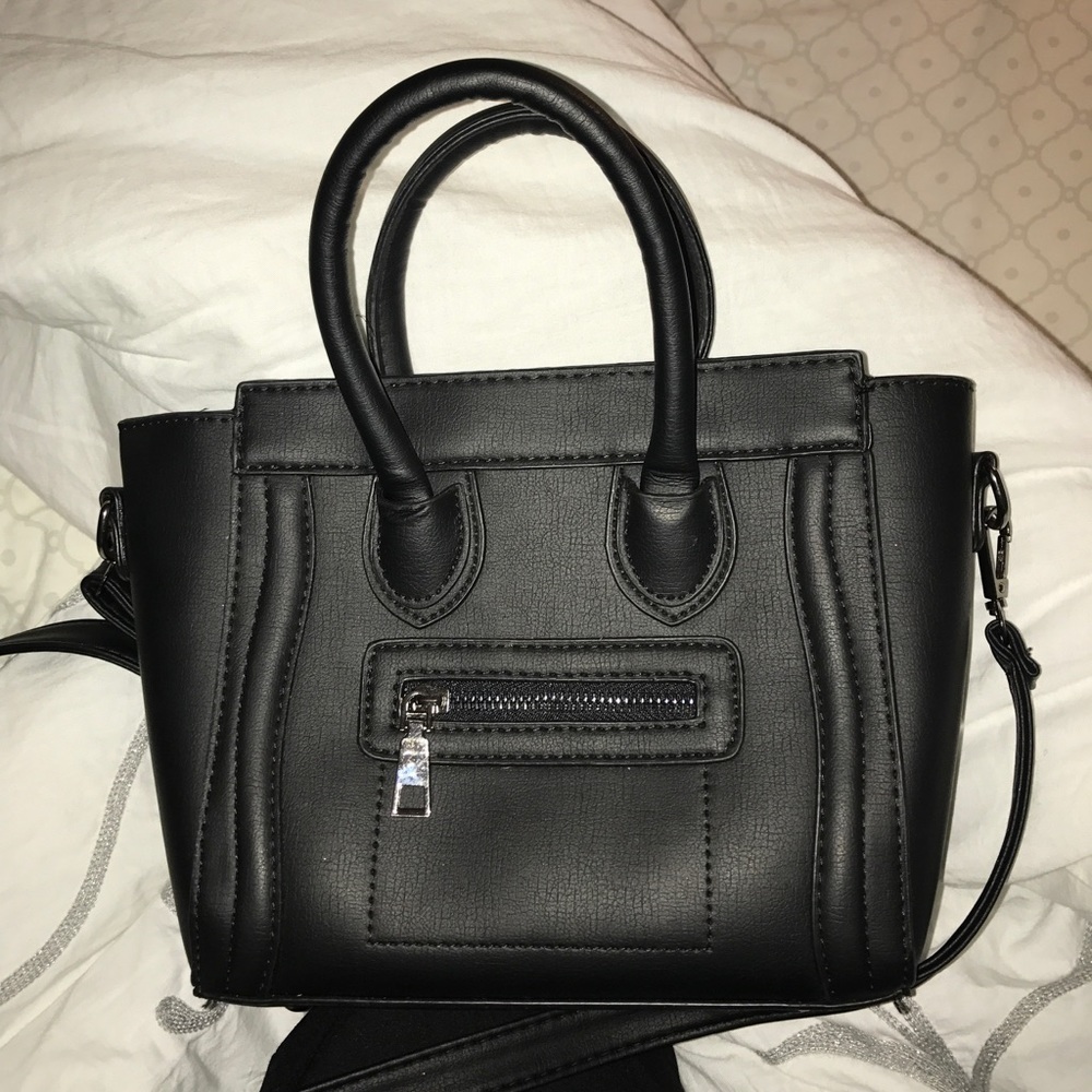 Black purse