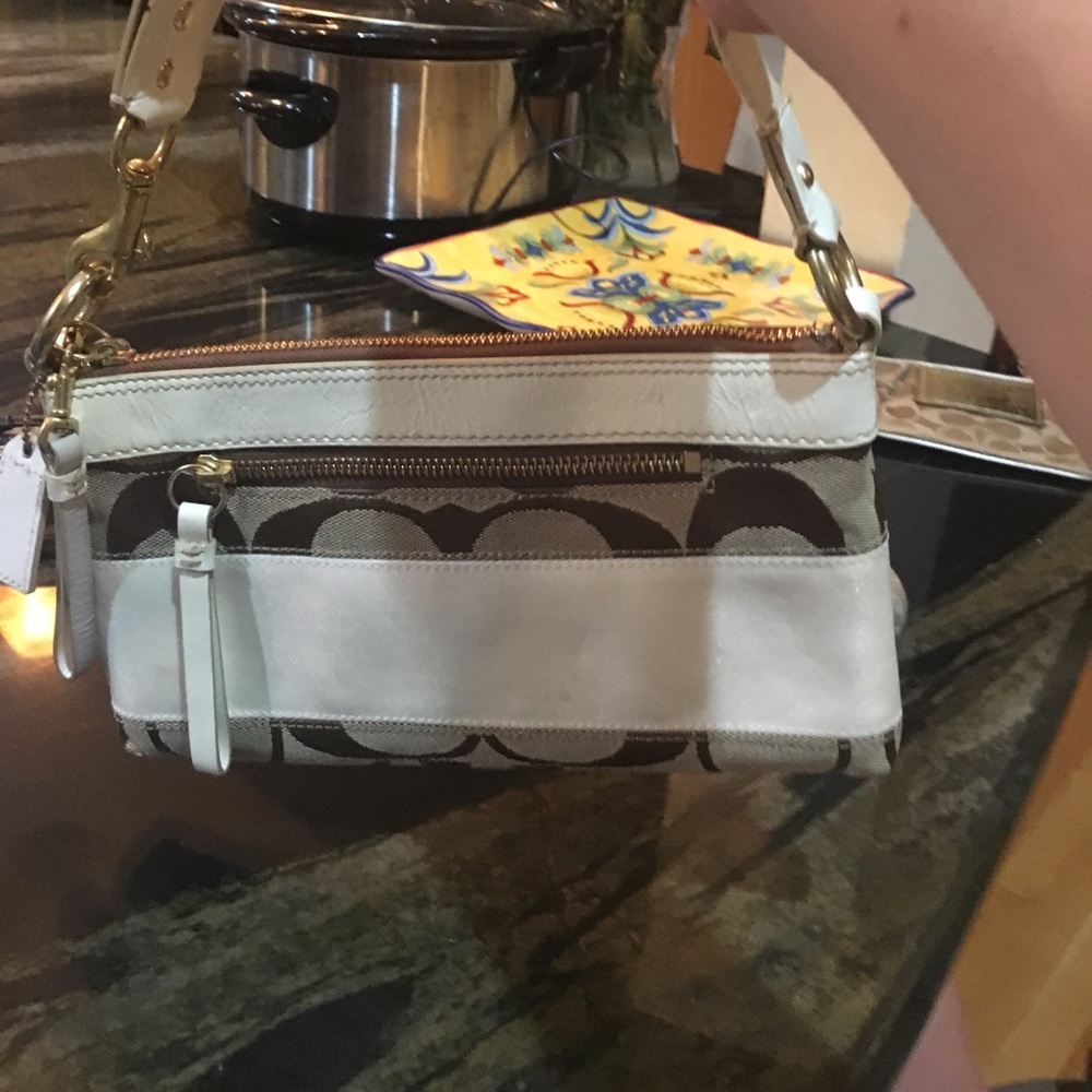 Coach shoulder bag