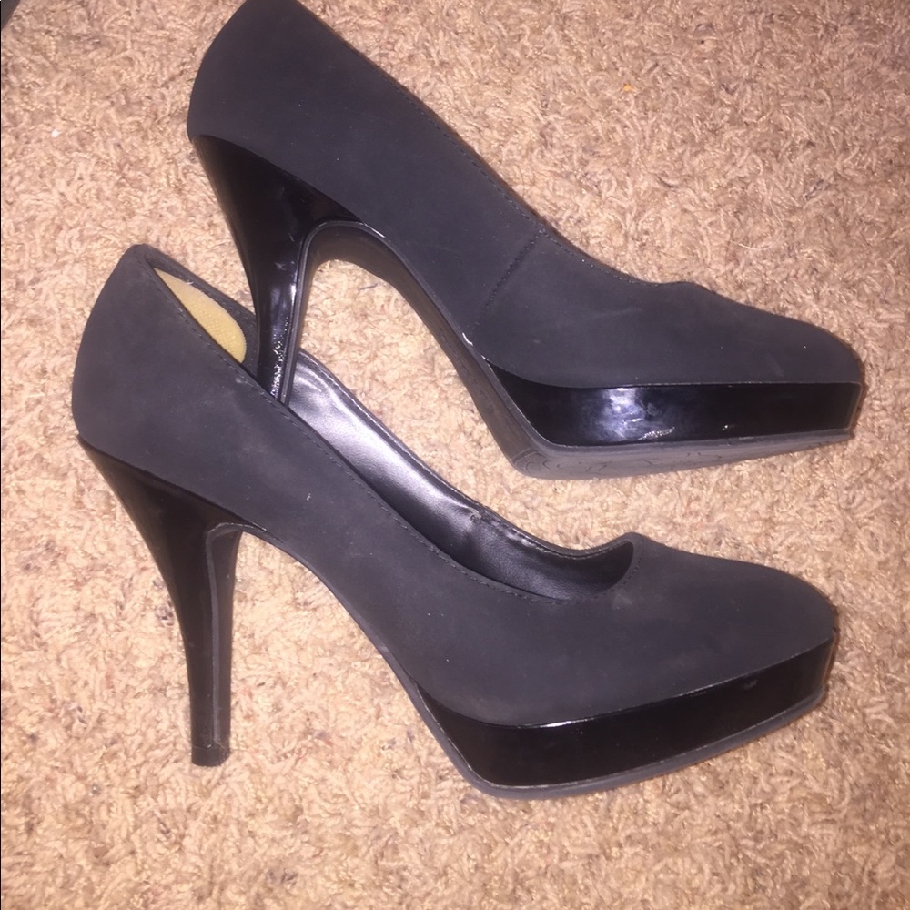 Black heels