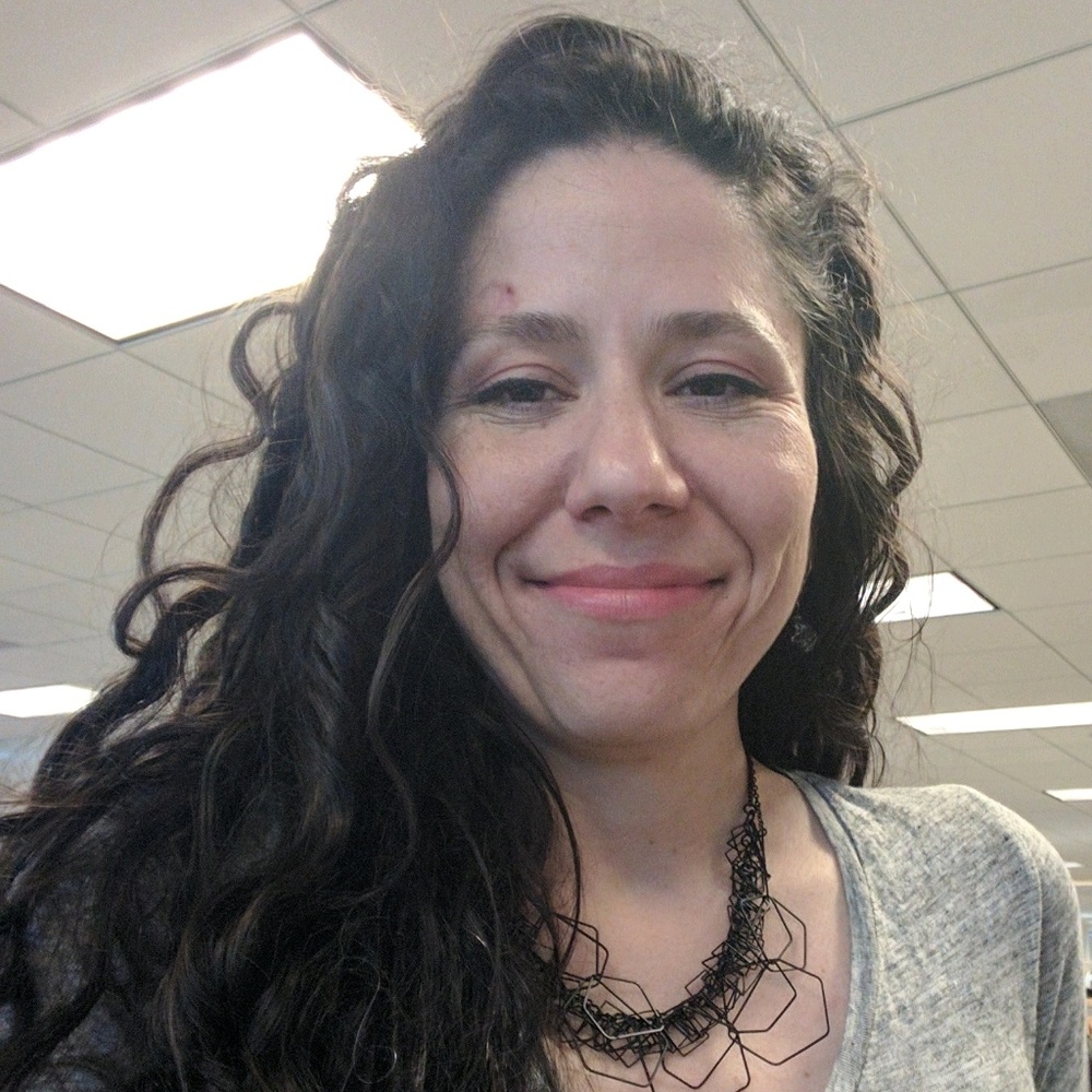 Meet your Posher, Delia