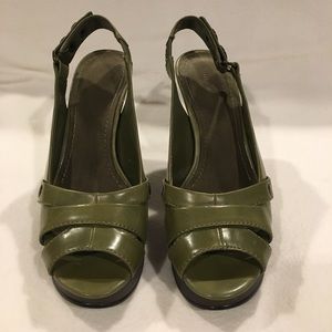 Nine West sandals size 5 1/2
