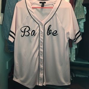 NWOT F21 Babe baseball tee 💕
