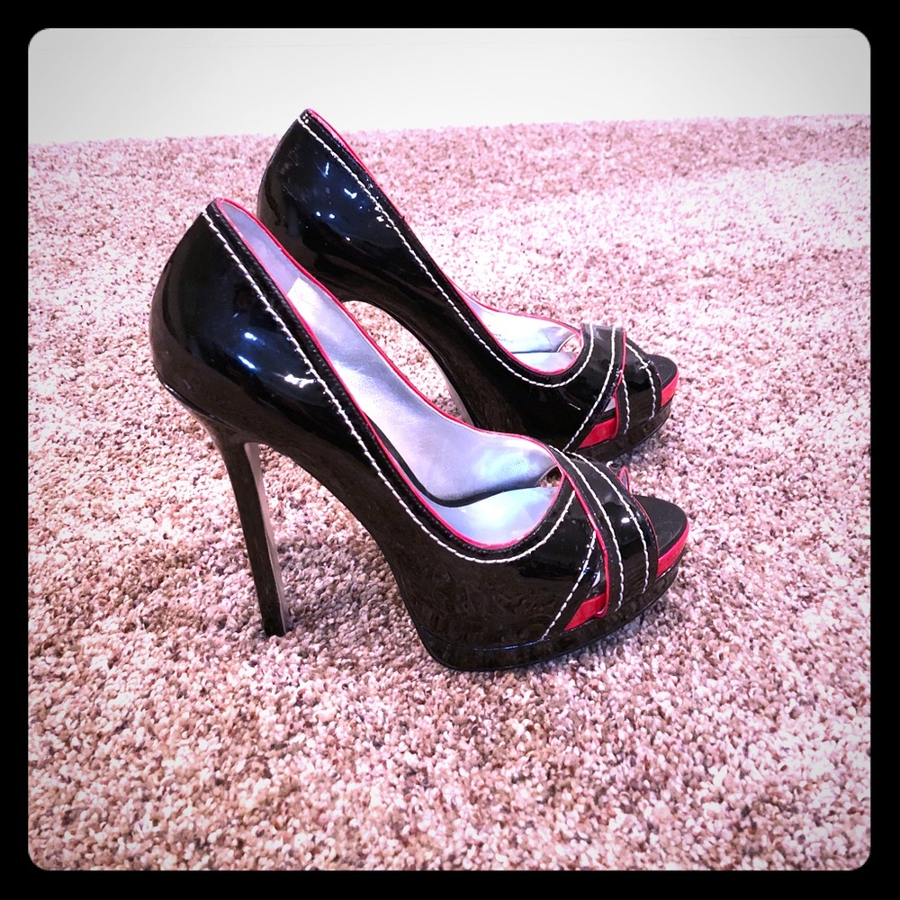 Jessica Simpson Lonna platform heels