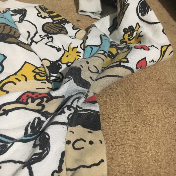 Snoopy shirt - Picture 2 of 3