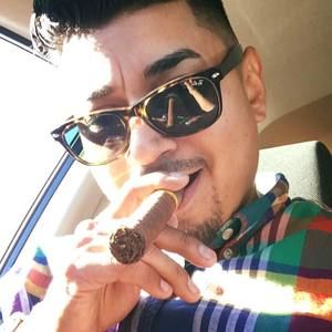 Meet your Posher, Roberto