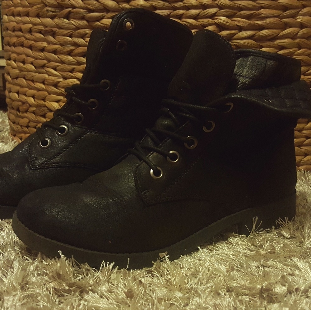 Lace up Booties