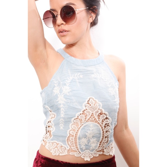 Almost Famous Embroidered Tank - Picture 3 of 5