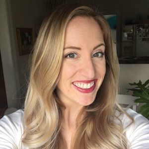 Meet your Posher, Carrie