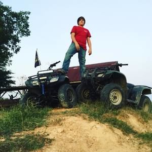 Meet your Posher, Blake