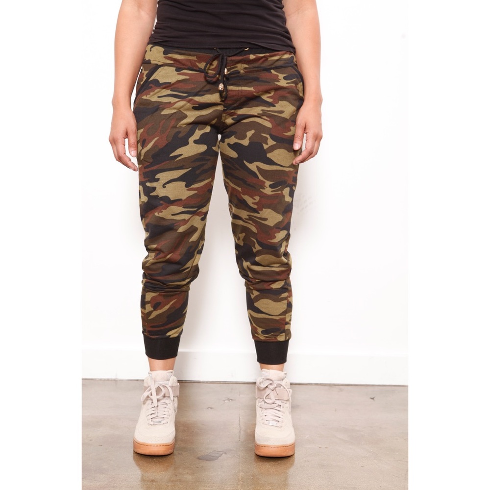 Classic Camos - Picture 2 of 4