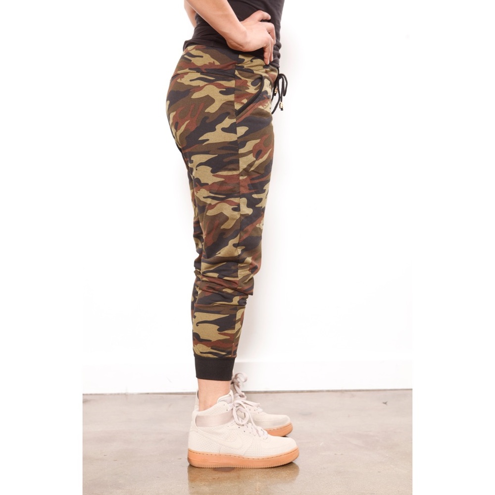 Classic Camos - Picture 3 of 4