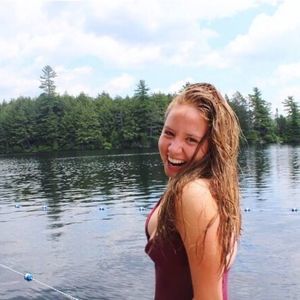 Meet your Posher, Cecilia