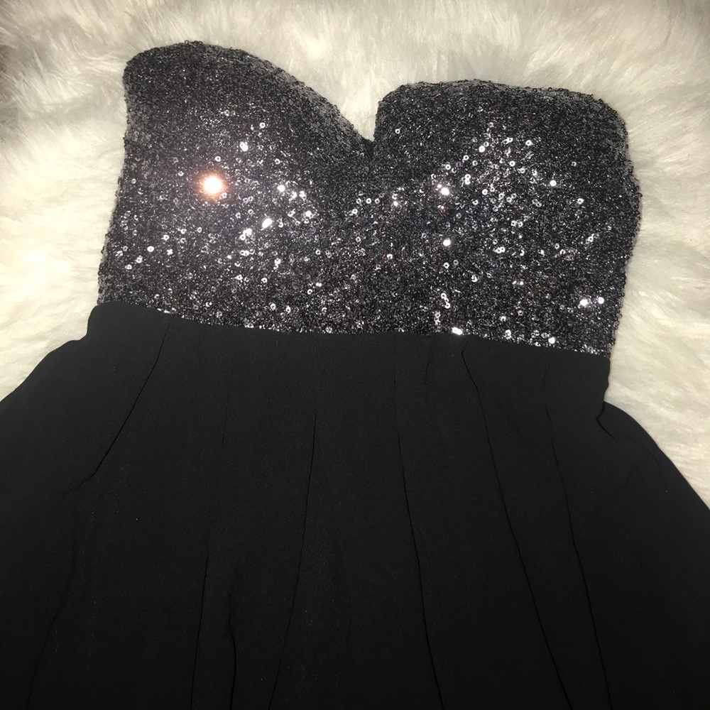 Homecoming dress size small