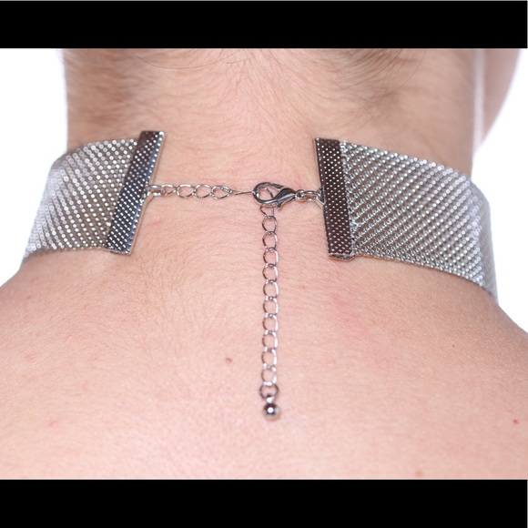 Mesh With Me Choker - Picture 2 of 3