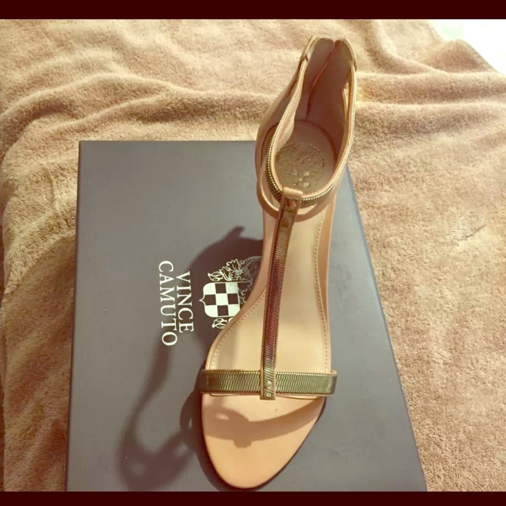 Vince Camuto Heels