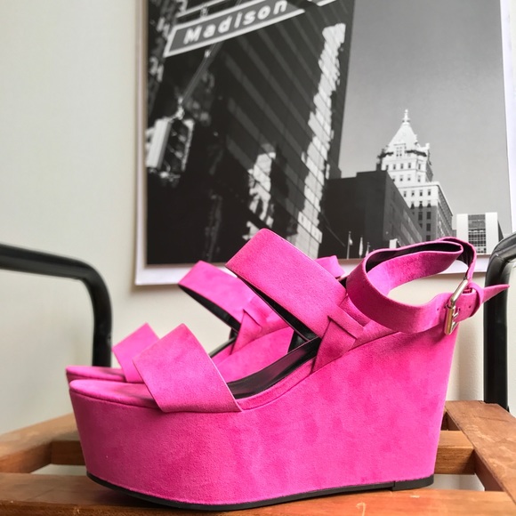 🙌🏾Brand New Aldo Wedges - Picture 5 of 5