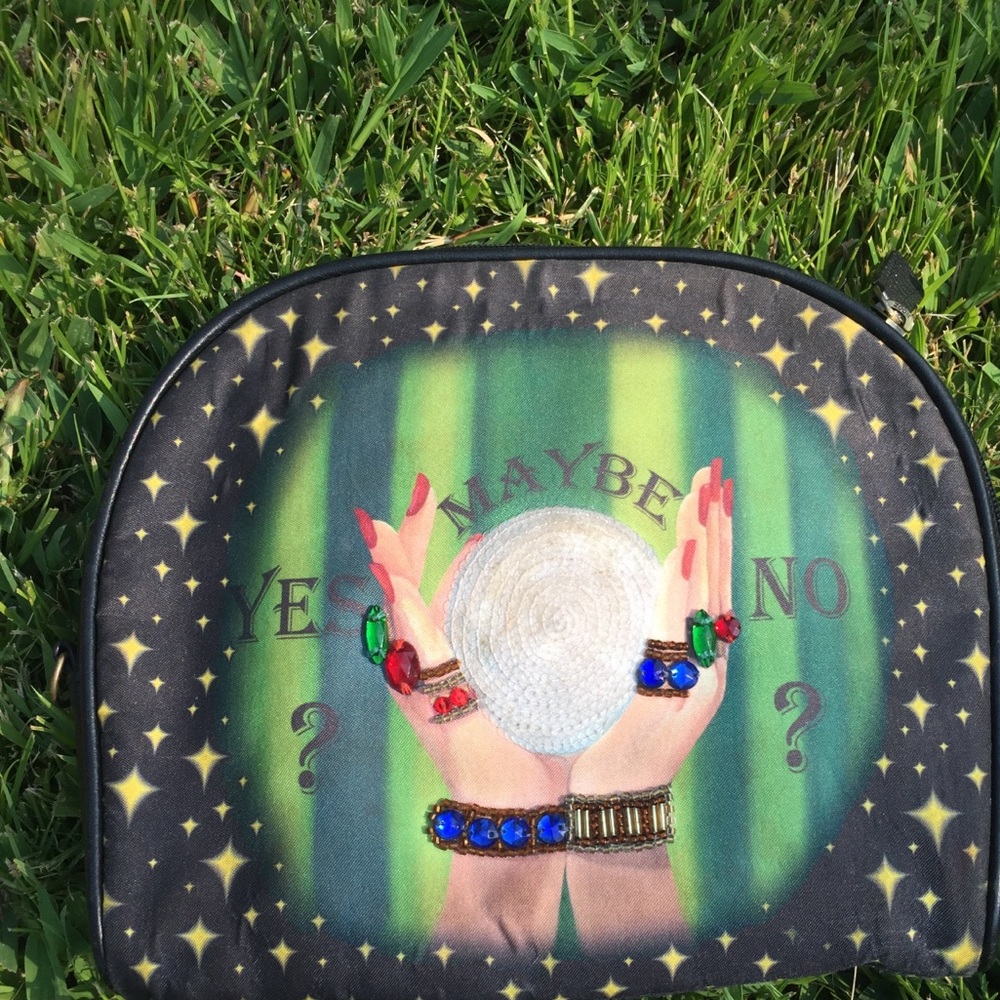 Clutch/makeup bag