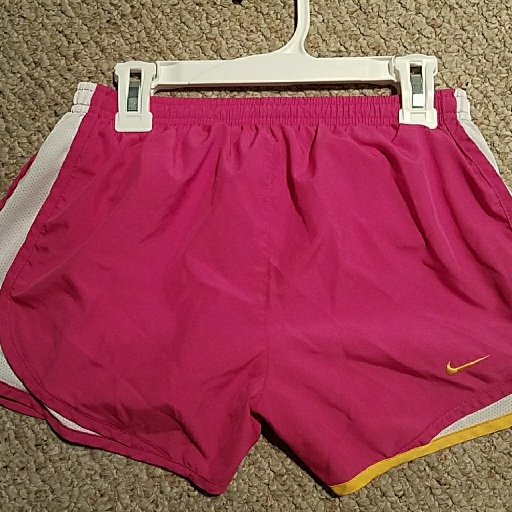 Running shorts