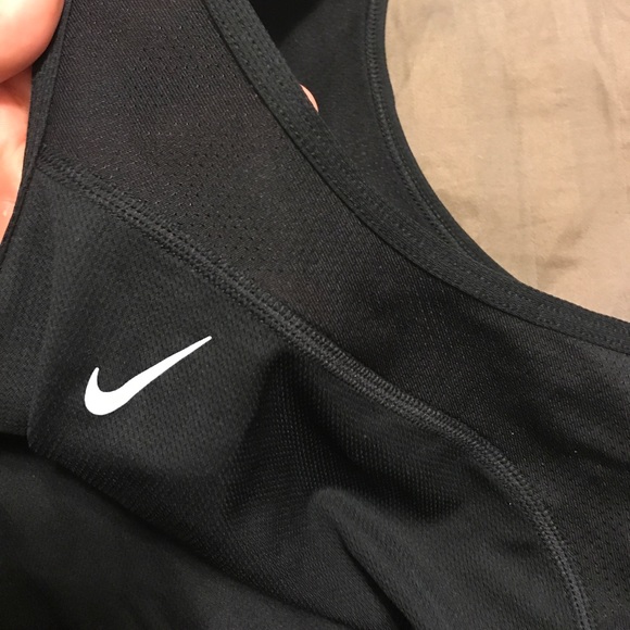 Nike Dri-Fit Mesh Tank ✨✨ NWOT - Picture 3 of 4