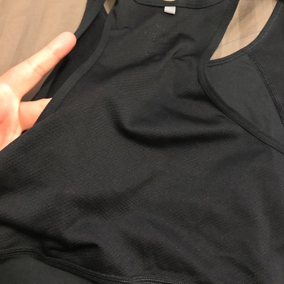 Nike Dri-Fit Mesh Tank ✨✨ NWOT - Picture 4 of 4