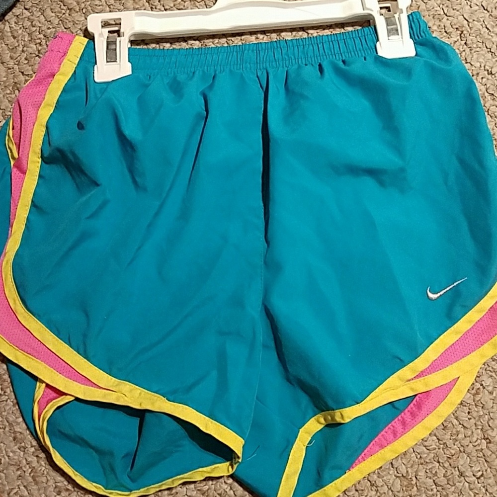 Running shorts
