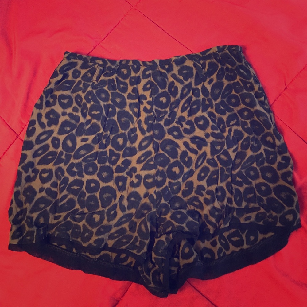Cute High Waisted Cheetah Print shorts