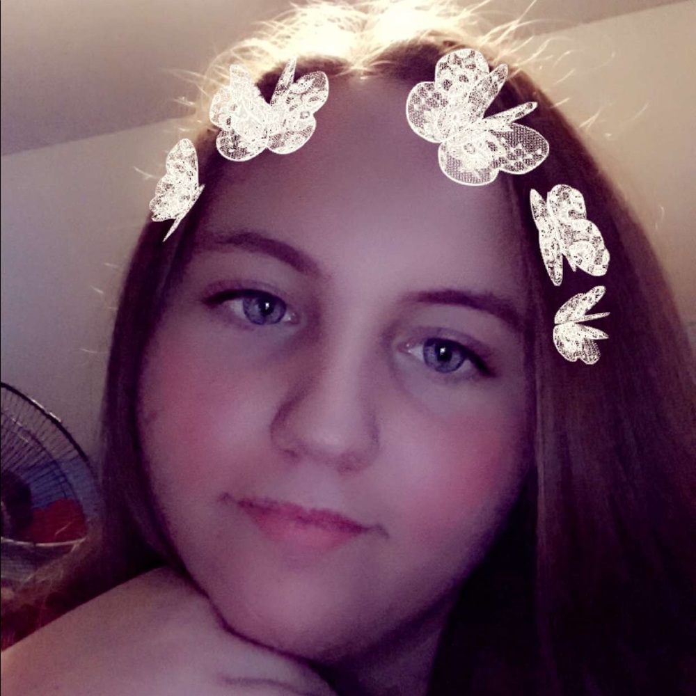 Meet your Posher, Skylar