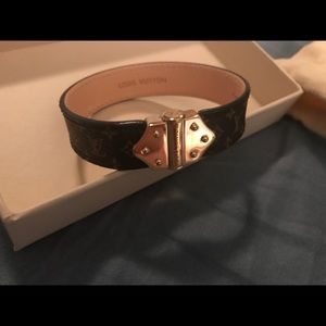 Authentic Luis Vuitton women's Bracelet