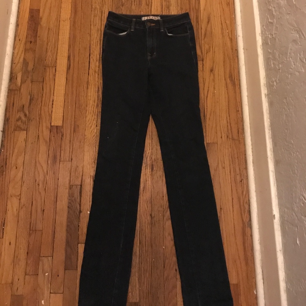 J BRAND skinny dark wash 24 EUC jeans
