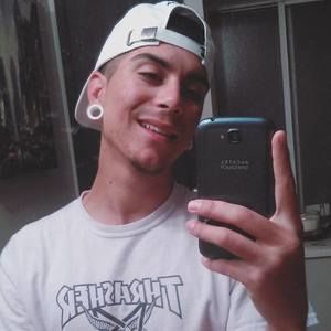 Meet your Posher, Ayejayy