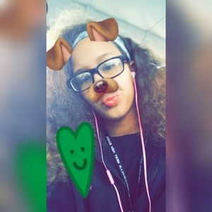 Meet your Posher, Lillian