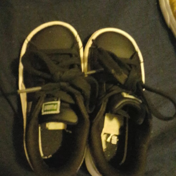 Toddler shoes bundle deal - Picture 3 of 4