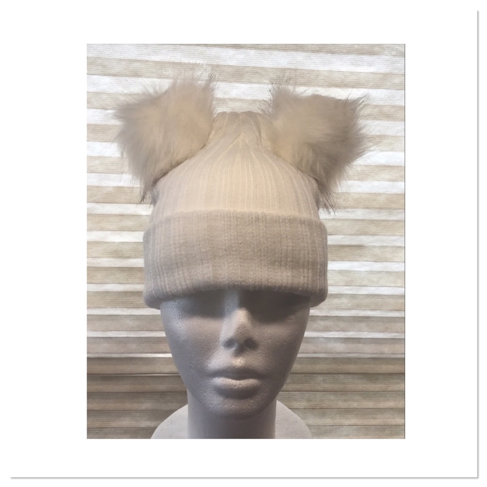 Knitted Pom Pom Beanie - Picture 2 of 3