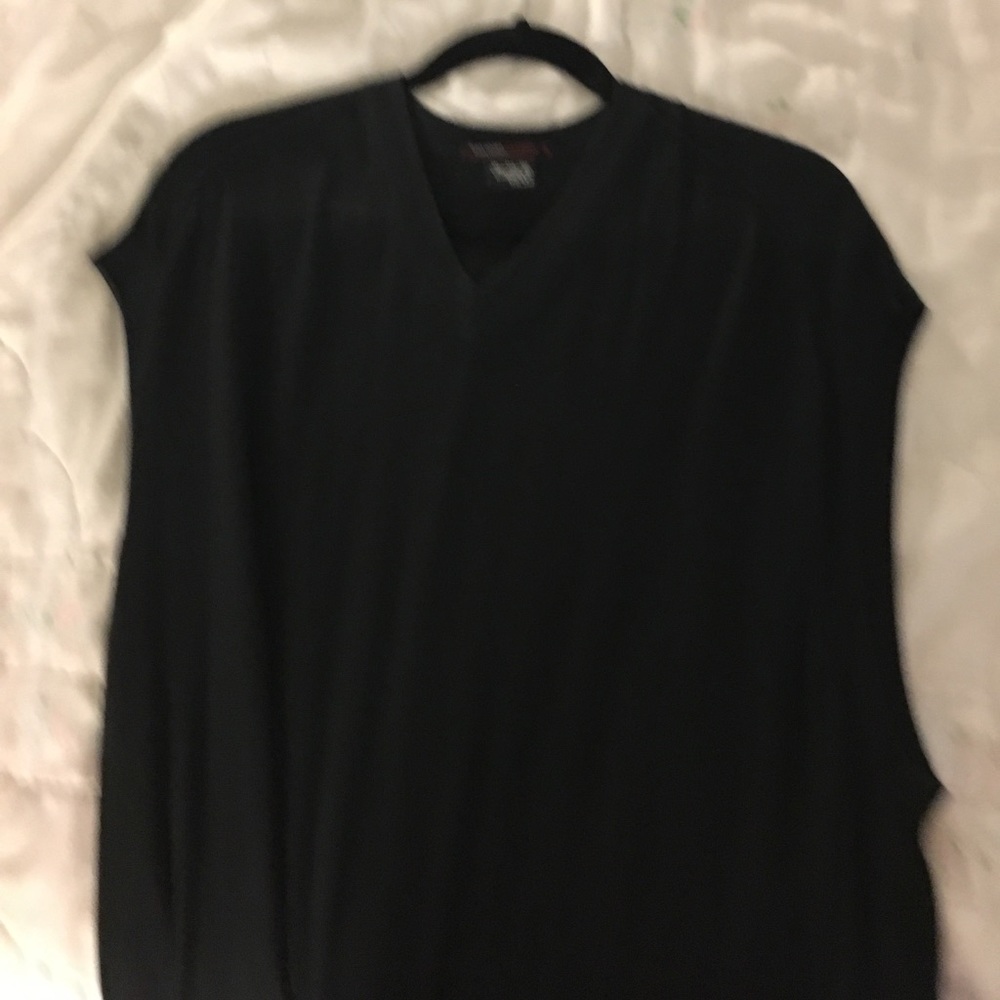 Tiger woods vest