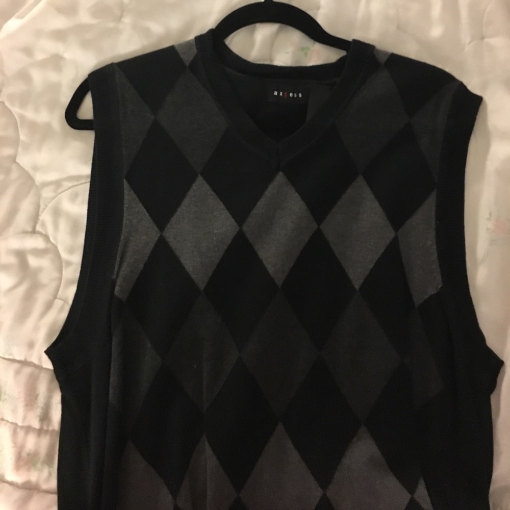 Diamond look vest