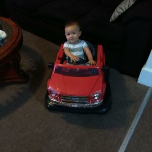 Meet your Posher, Felicita