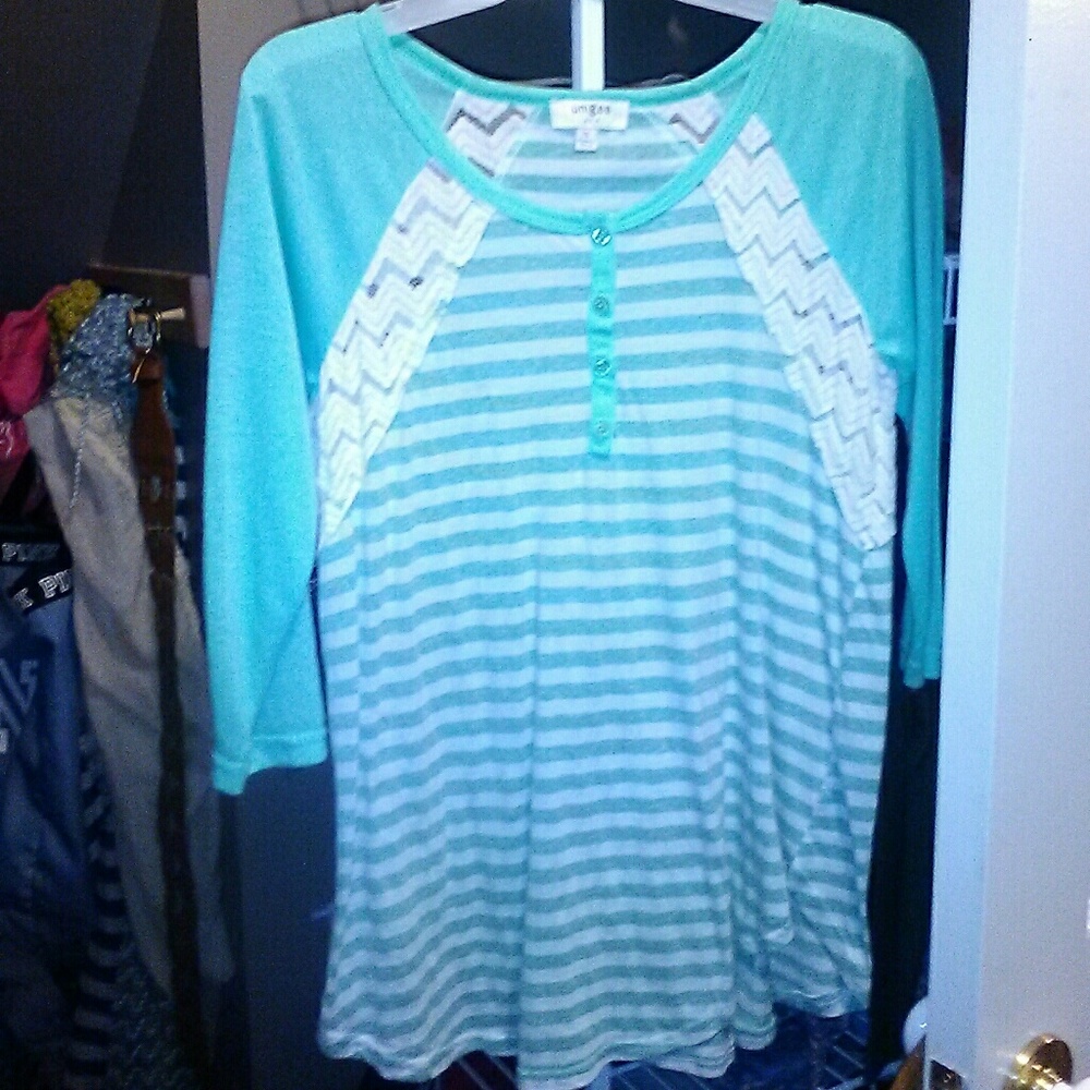 Umgee nwot tunic