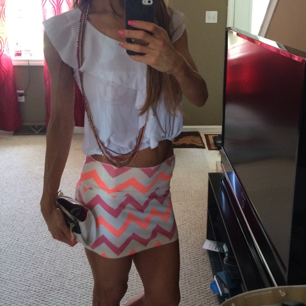 Cutest Aztec SKIRT. XS!!! Juniors siZe