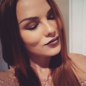 Meet your Posher, Angelina